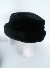 Women's Black Faux Fur Hat- (One Size)